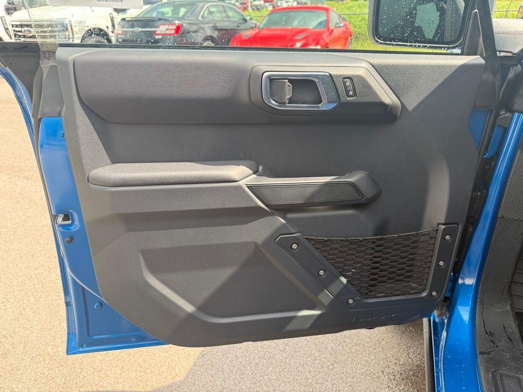 new 2025 Ford Bronco car, priced at $60,007