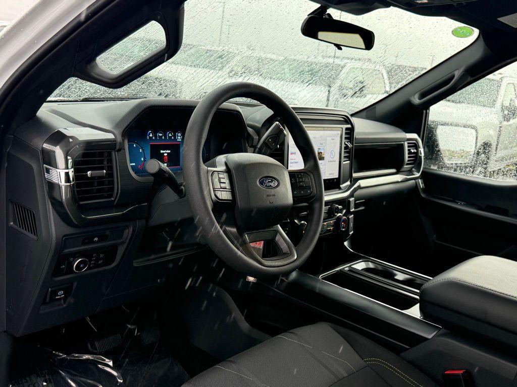 new 2025 Ford F-150 car, priced at $43,722