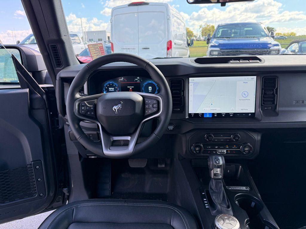 new 2025 Ford Bronco car, priced at $45,736