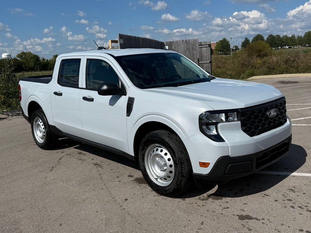 new 2025 Ford Maverick car, priced at $28,584