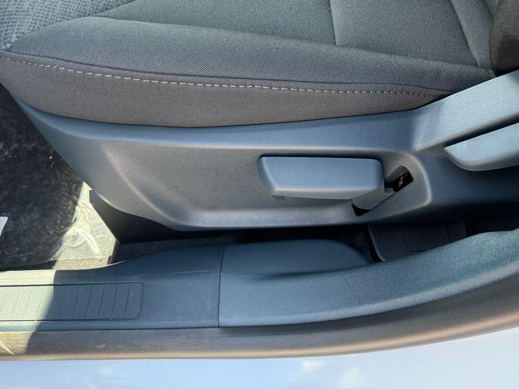 new 2025 Ford Maverick car, priced at $27,584