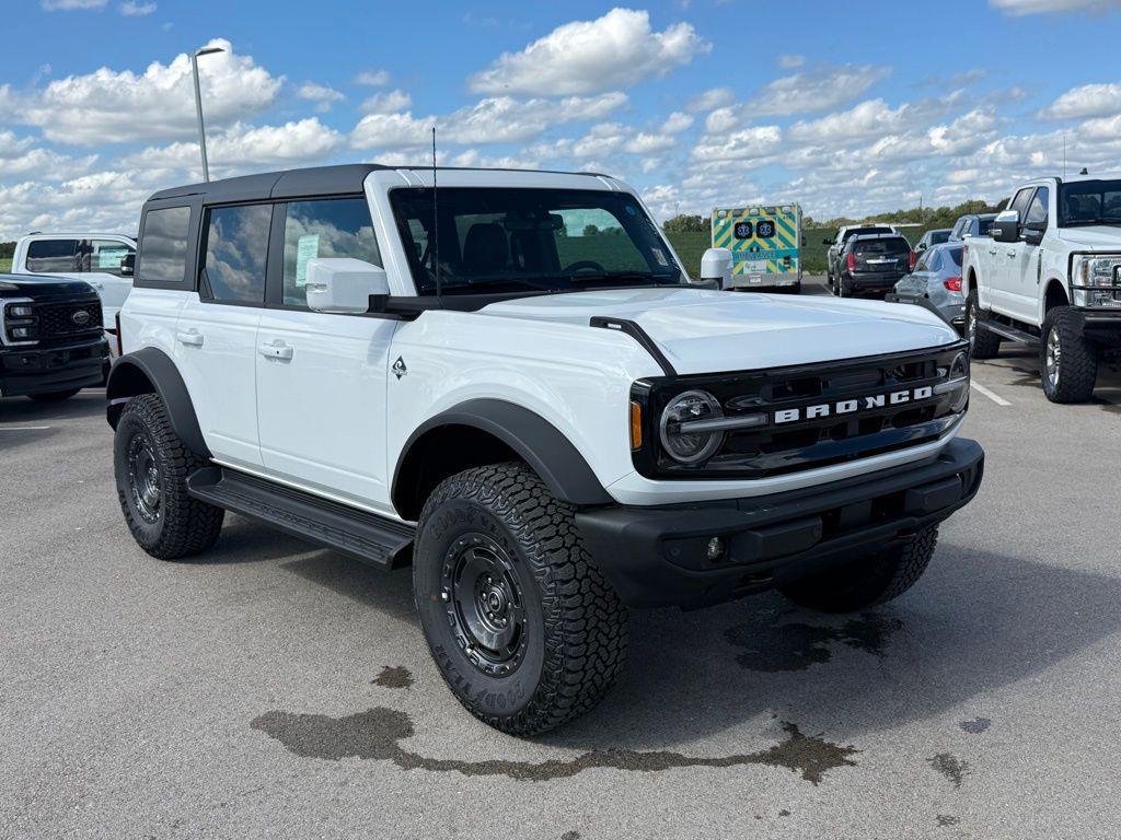 new 2025 Ford Bronco car, priced at $56,302