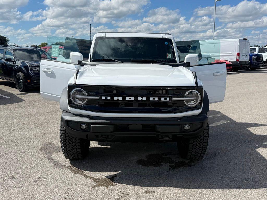 new 2025 Ford Bronco car, priced at $56,302