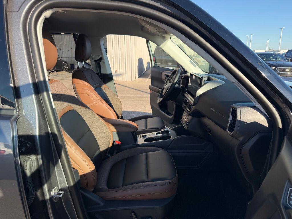 new 2025 Ford Bronco Sport car, priced at $33,886