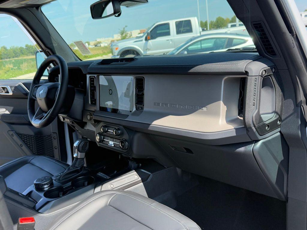 new 2025 Ford Bronco car, priced at $50,218