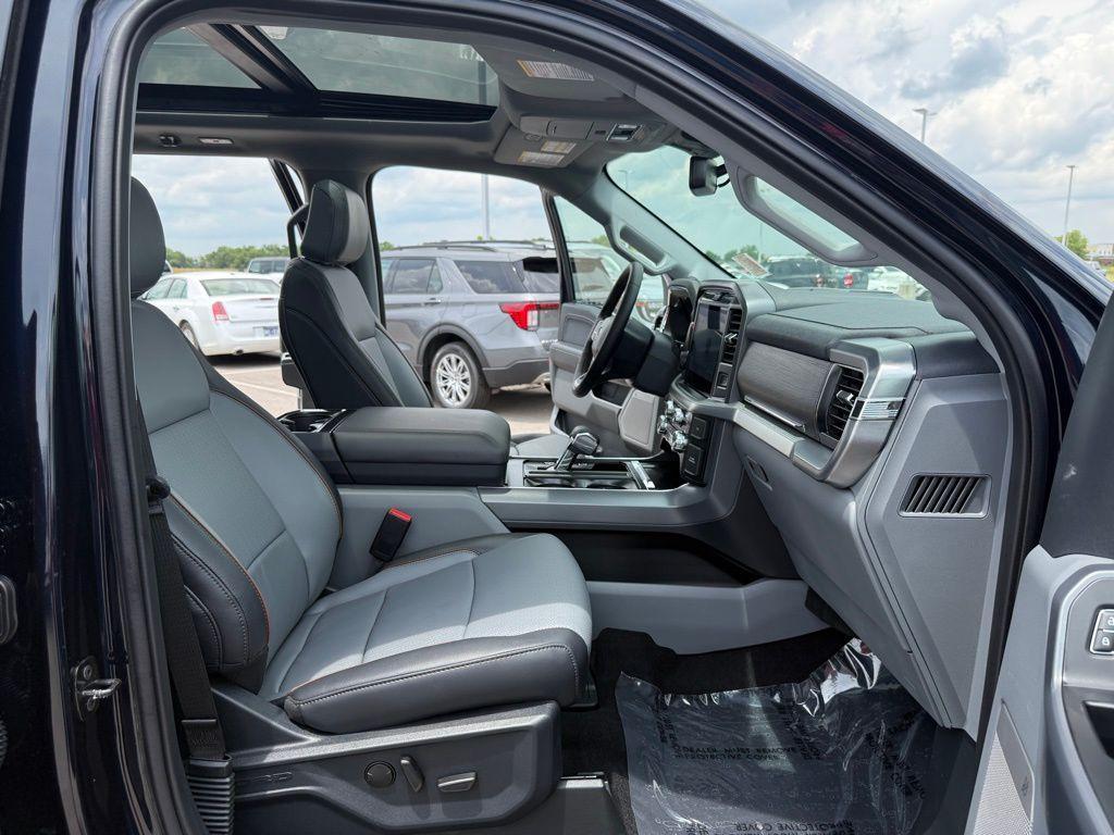new 2025 Ford F-150 car, priced at $62,289