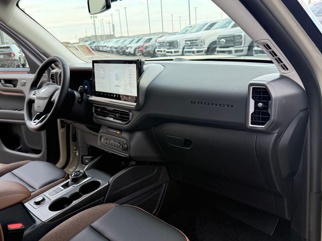 new 2025 Ford Bronco Sport car, priced at $32,650