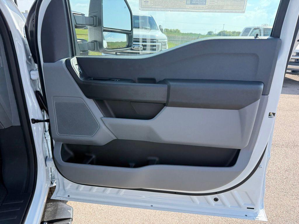 new 2026 Ford F-350 car, priced at $66,684