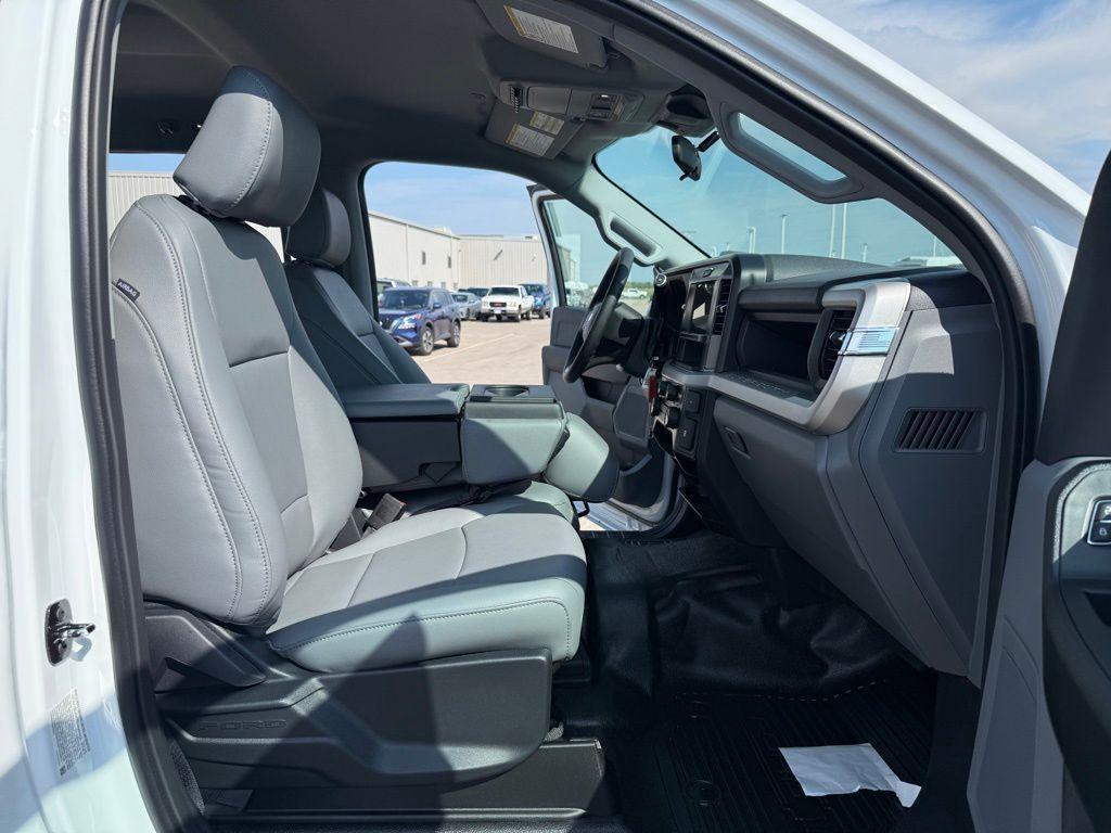 new 2026 Ford F-350 car, priced at $66,684