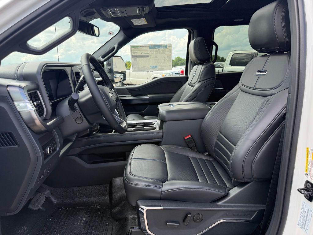new 2025 Ford F-250 car, priced at $92,173