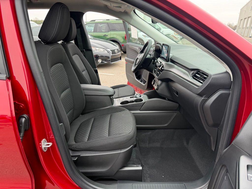 new 2026 Ford Escape car, priced at $28,194