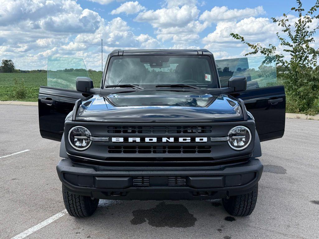 new 2025 Ford Bronco car, priced at $47,453