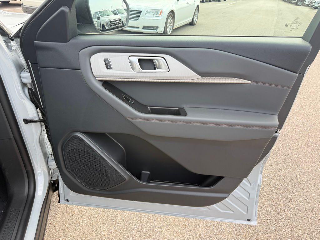 new 2025 Ford Explorer car, priced at $38,488