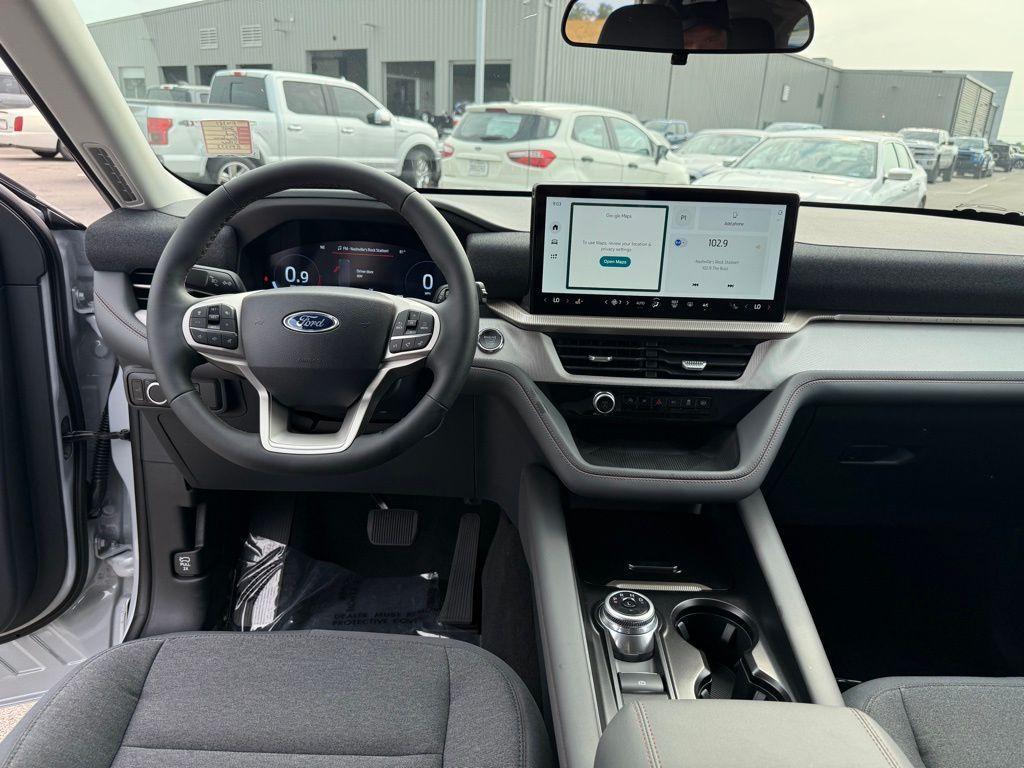 new 2025 Ford Explorer car, priced at $38,488