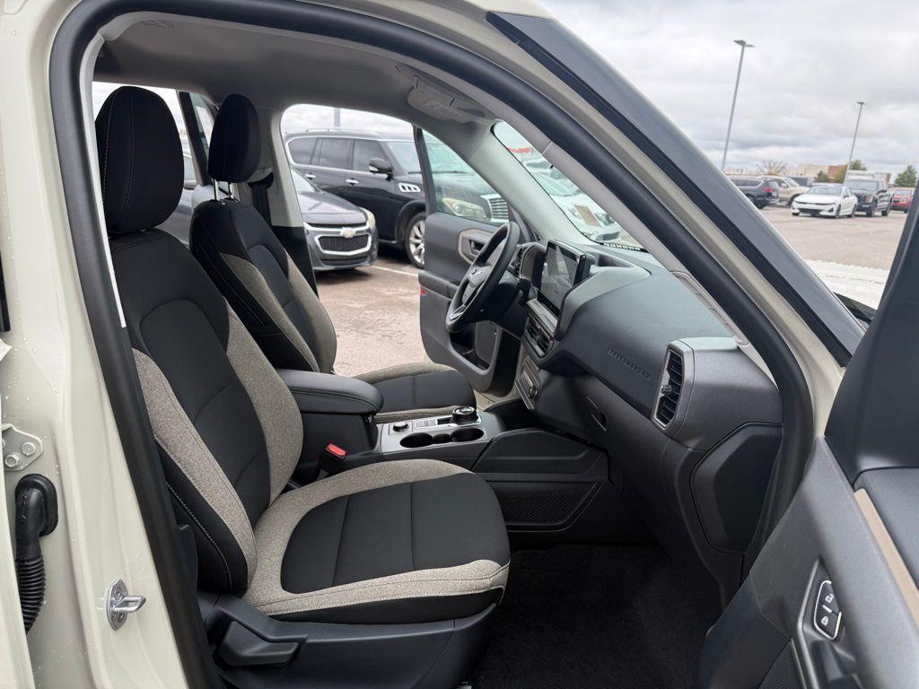 new 2025 Ford Bronco Sport car, priced at $27,676