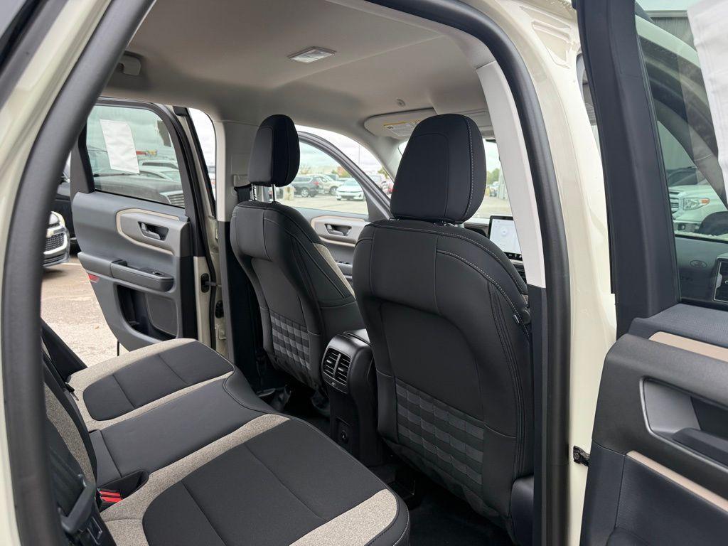 new 2025 Ford Bronco Sport car, priced at $27,676