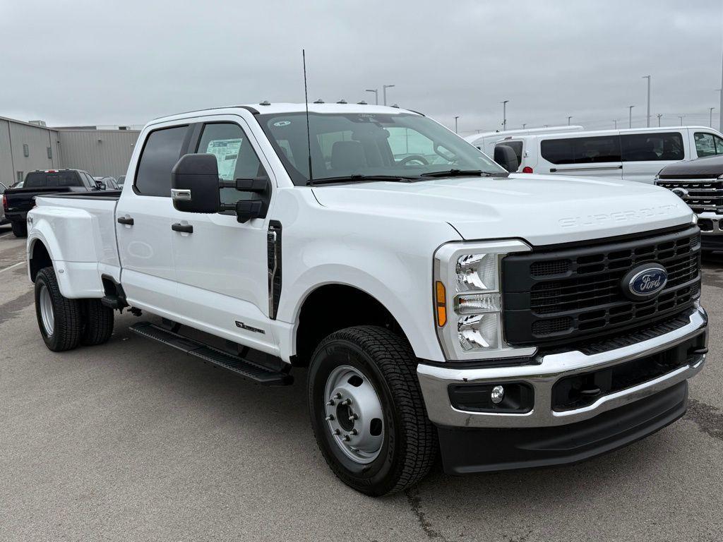 new 2025 Ford F-350 car, priced at $73,315