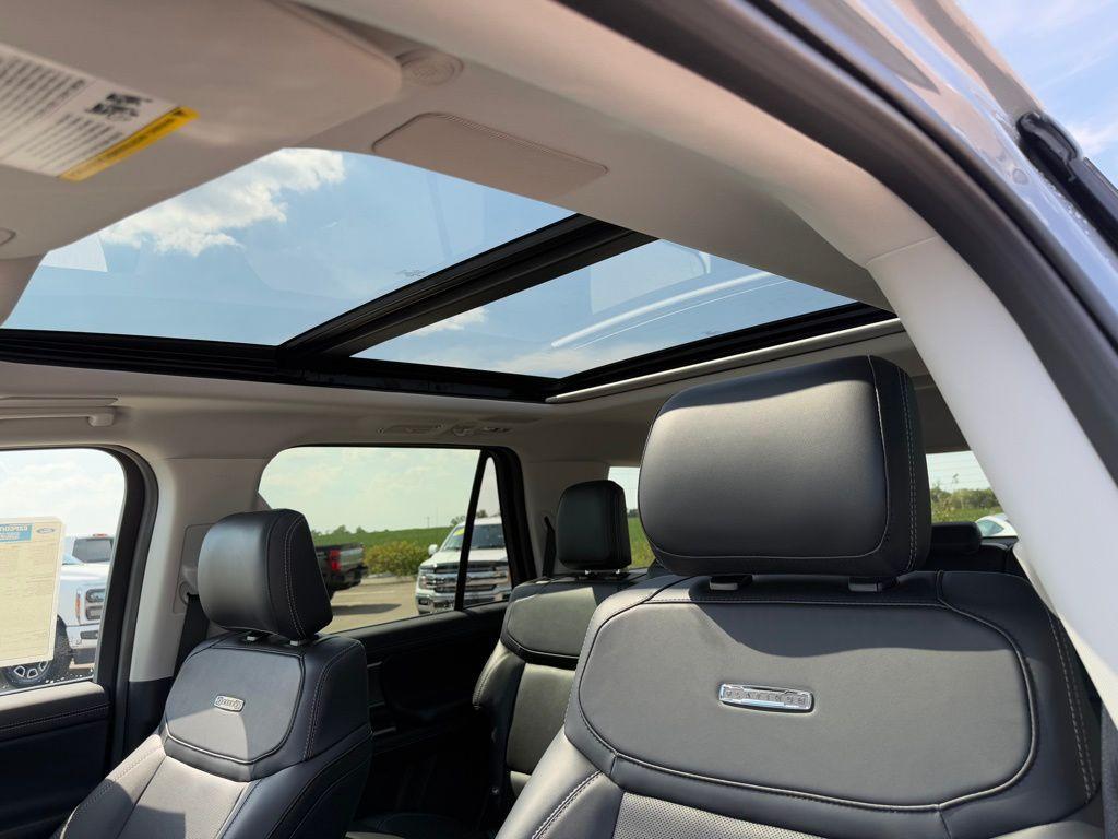 new 2025 Ford Expedition car, priced at $77,701