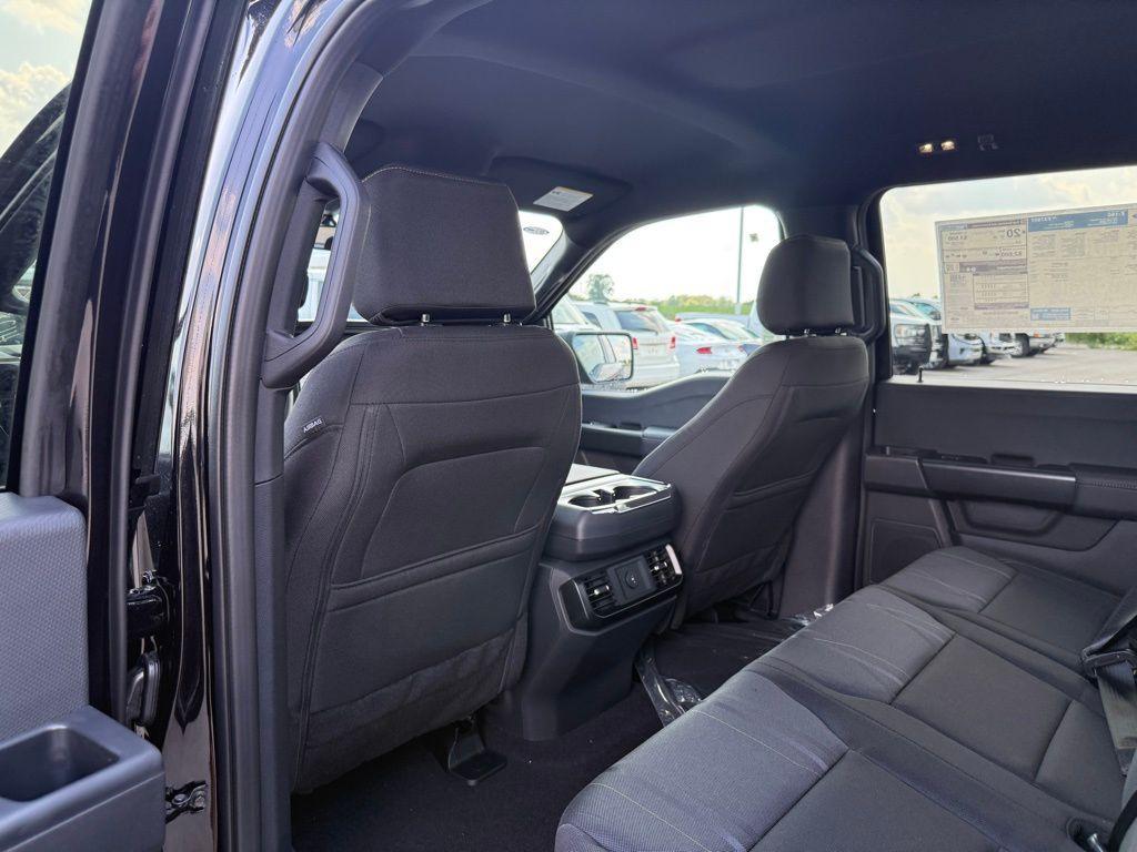 new 2025 Ford F-150 car, priced at $47,464
