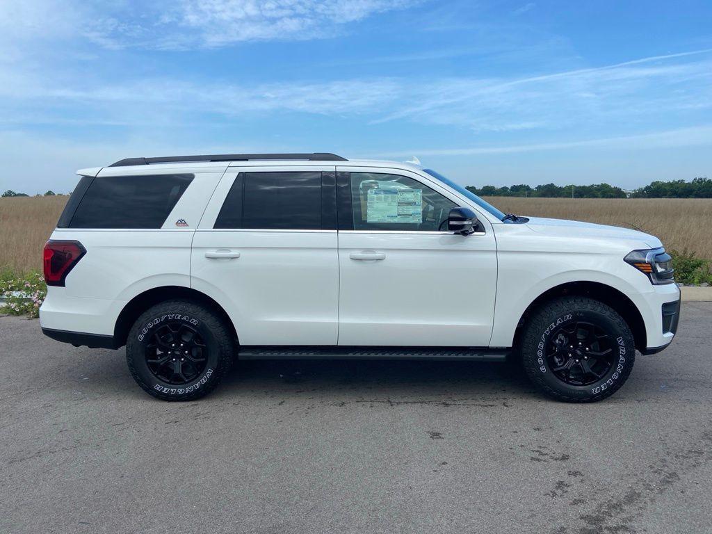 new 2024 Ford Expedition car, priced at $71,041