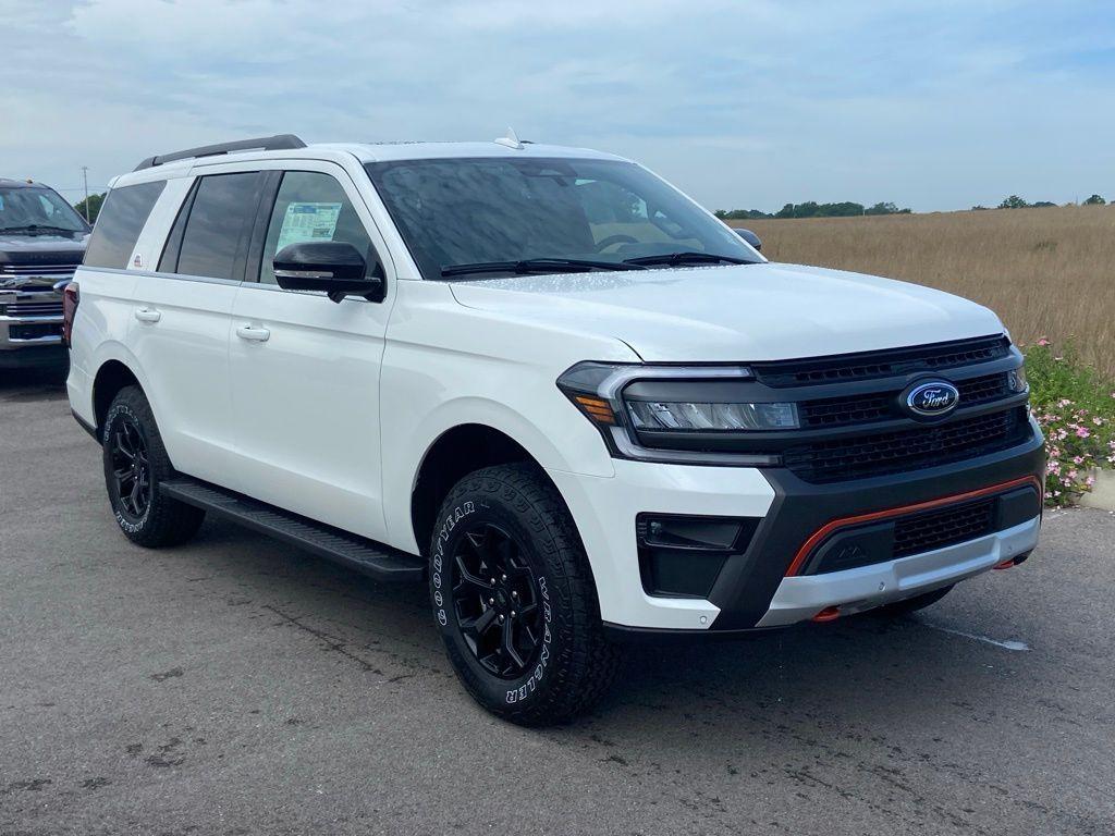 new 2024 Ford Expedition car, priced at $71,041