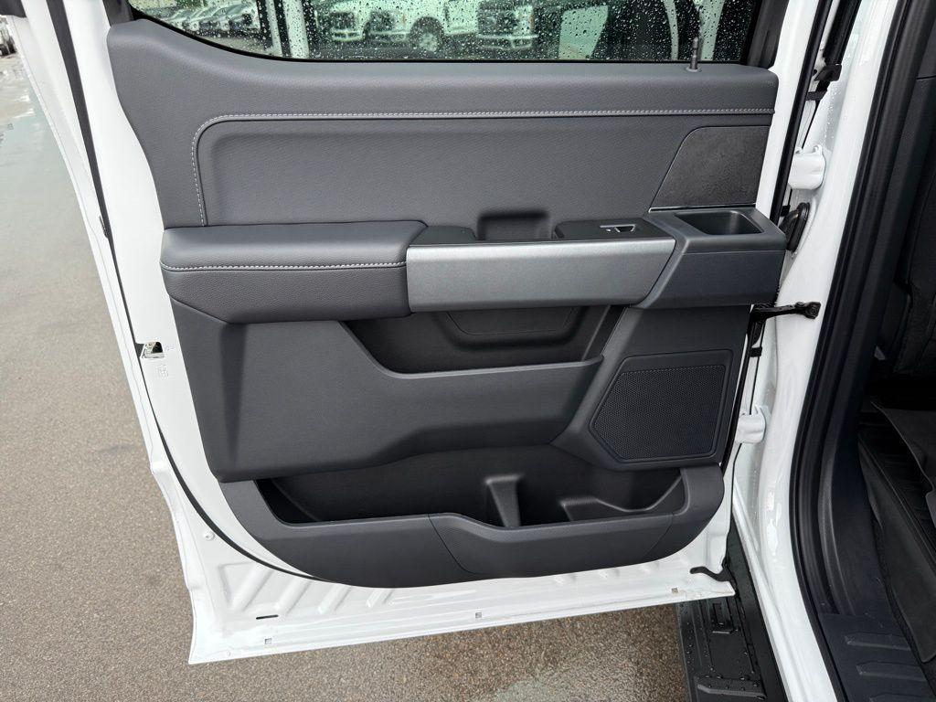 new 2025 Ford F-150 car, priced at $55,254