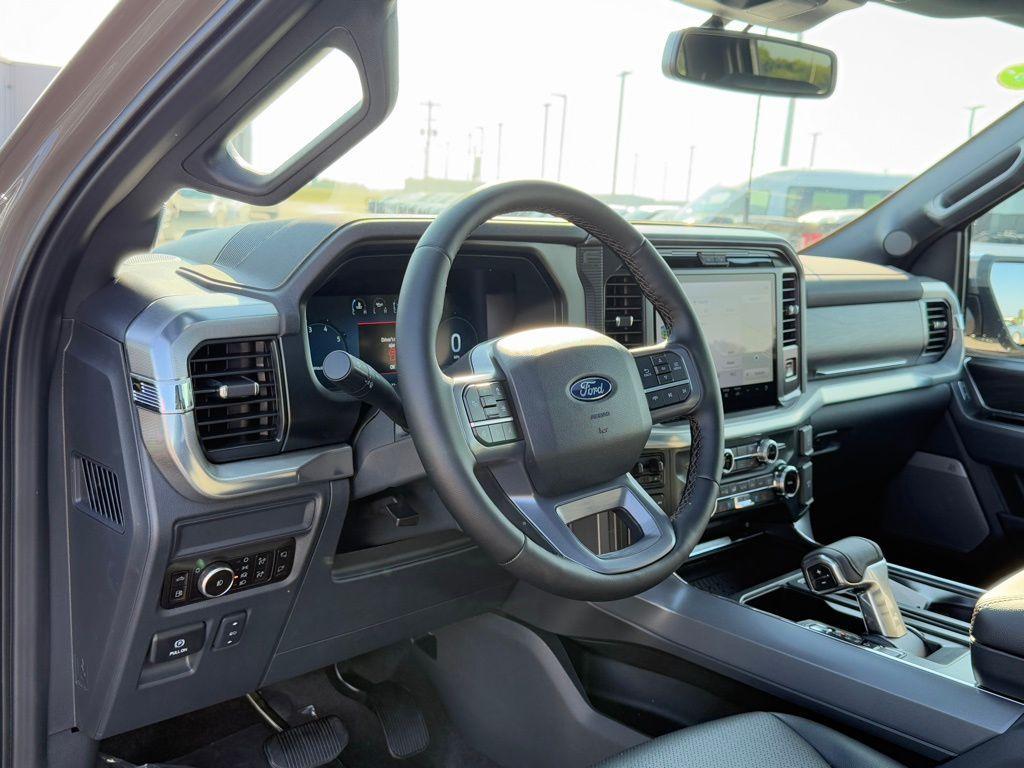 new 2025 Ford F-150 car, priced at $68,662