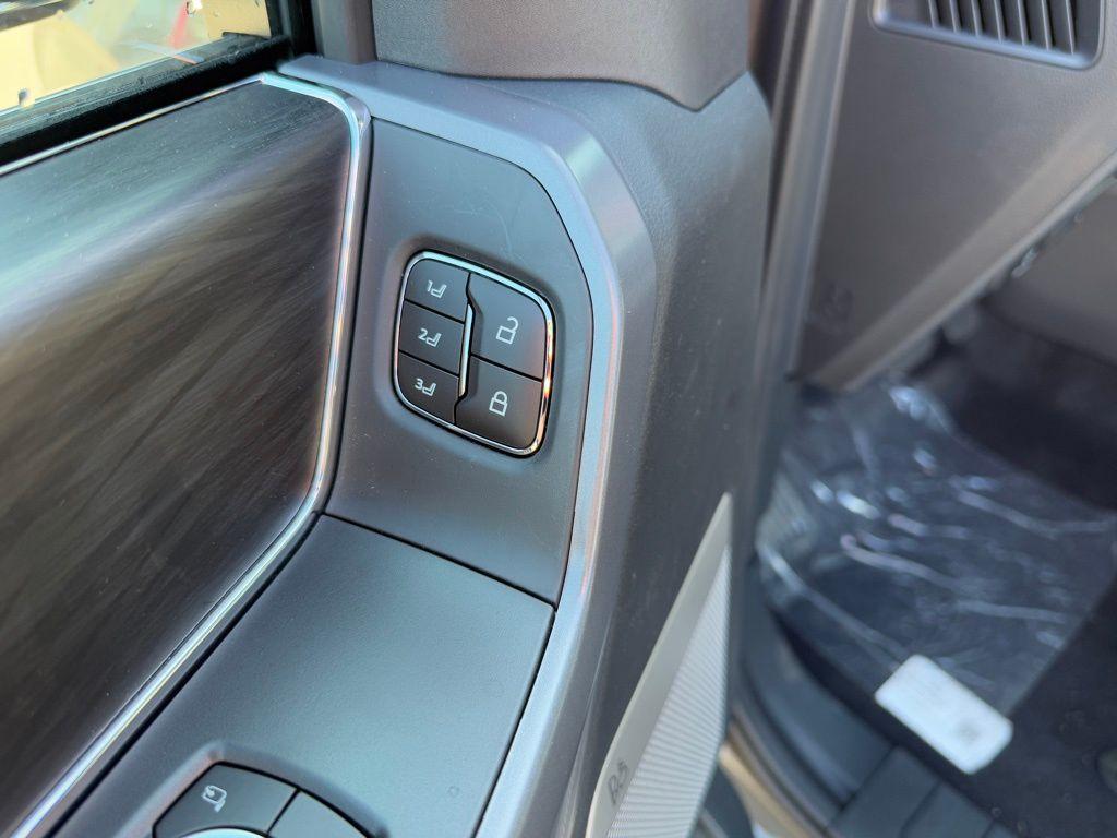 new 2025 Ford F-150 car, priced at $68,662