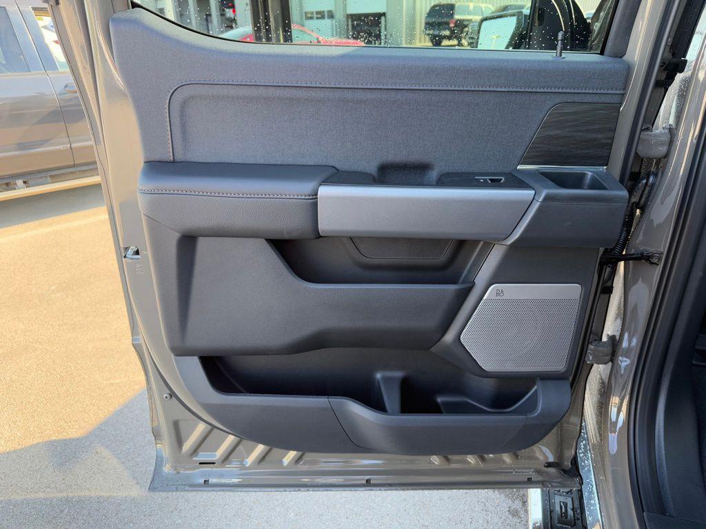 new 2025 Ford F-150 car, priced at $68,662