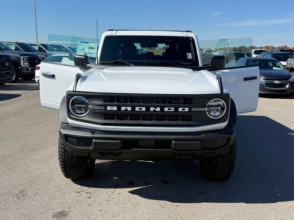 new 2025 Ford Bronco car, priced at $46,939