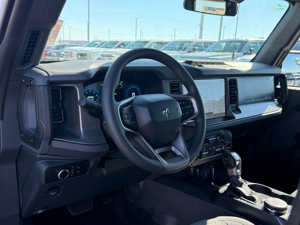 new 2025 Ford Bronco car, priced at $46,939