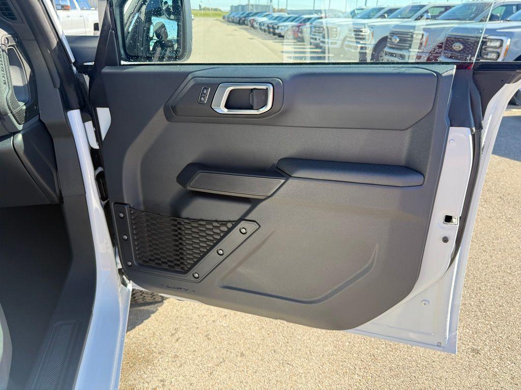 new 2025 Ford Bronco car, priced at $46,939