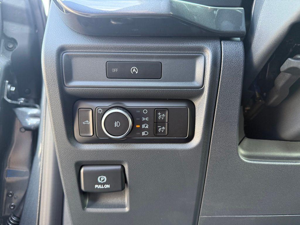 new 2025 Ford F-150 car, priced at $45,097