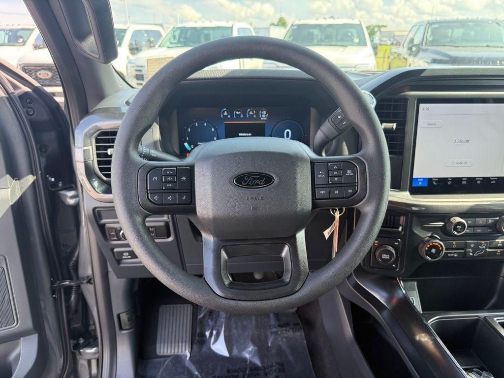 new 2025 Ford F-150 car, priced at $45,097