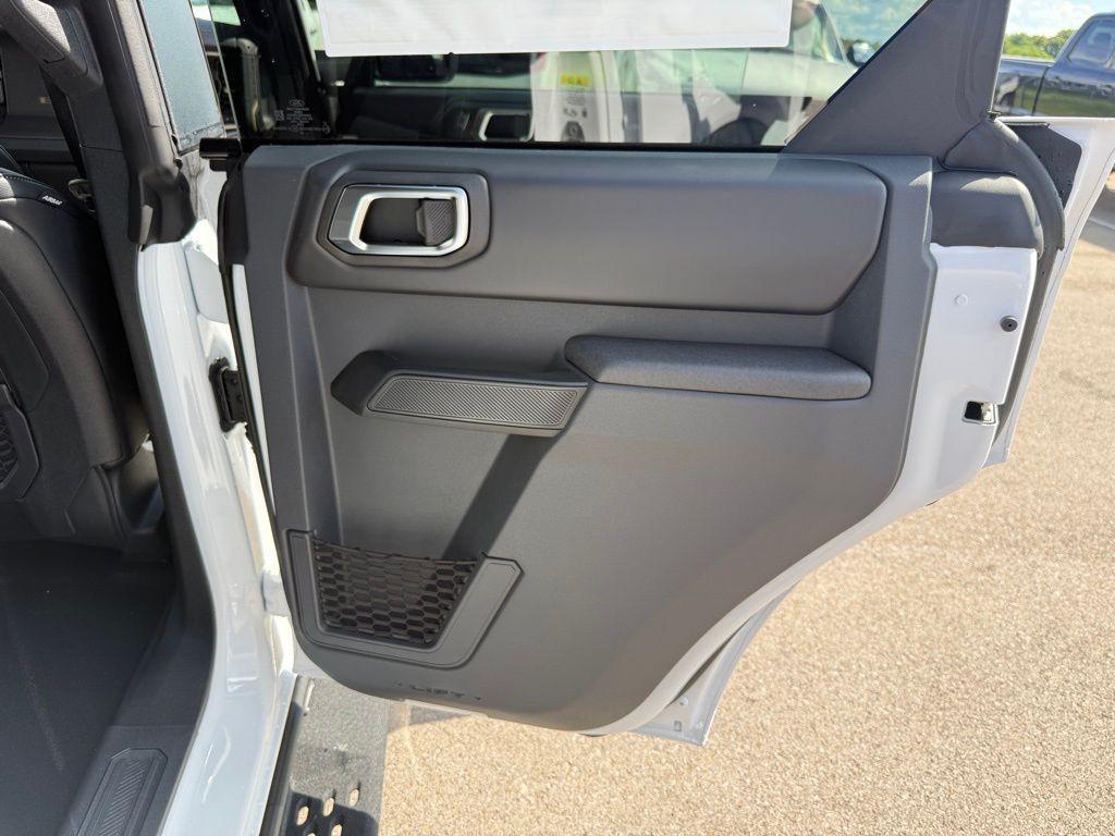 new 2025 Ford Bronco car, priced at $59,582
