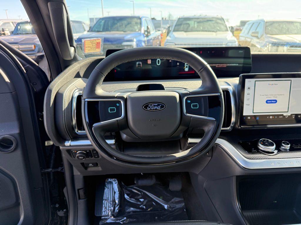 new 2025 Ford Expedition car, priced at $80,848