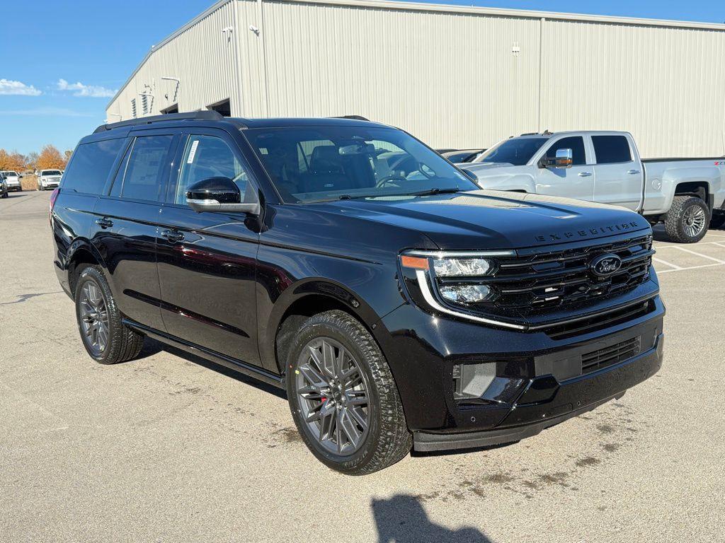 new 2025 Ford Expedition car, priced at $80,848