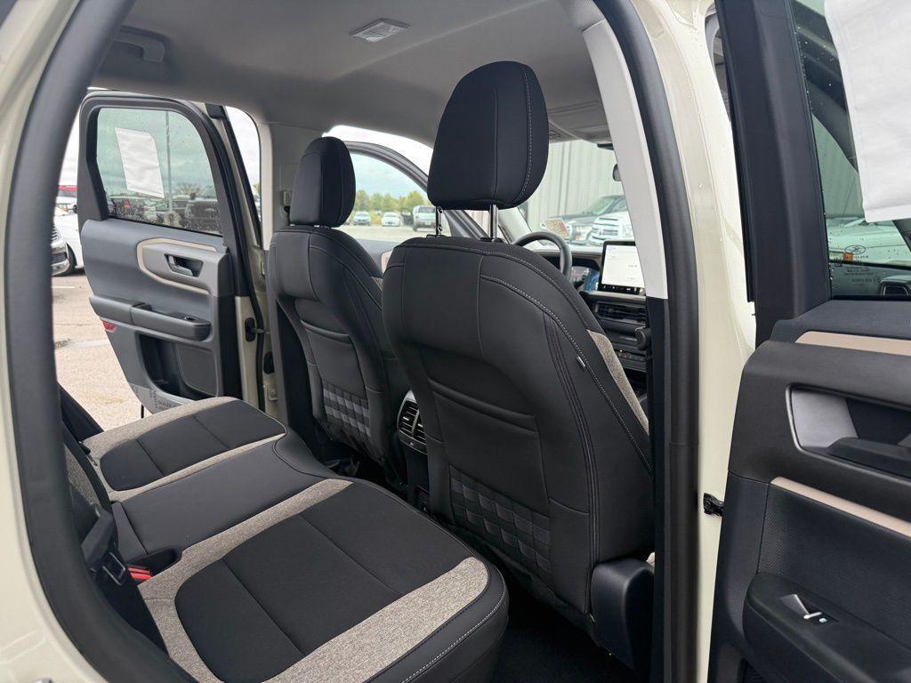 new 2025 Ford Bronco Sport car, priced at $28,982