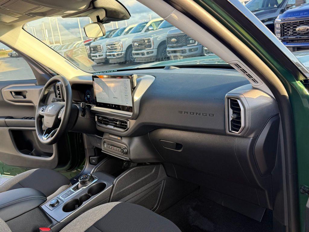 new 2025 Ford Bronco Sport car, priced at $30,102