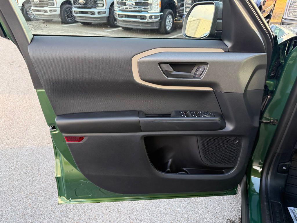 new 2025 Ford Bronco Sport car, priced at $30,102