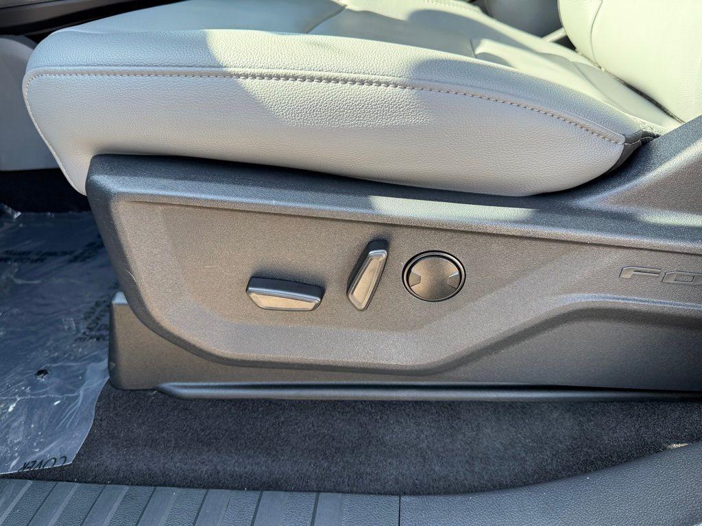 new 2025 Ford F-150 Lightning car, priced at $64,528
