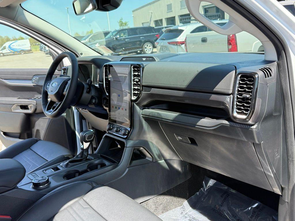new 2025 Ford Ranger car, priced at $48,886