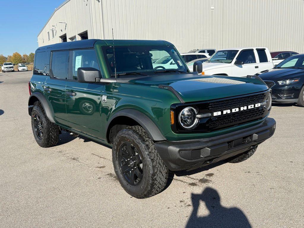 new 2025 Ford Bronco car, priced at $44,945