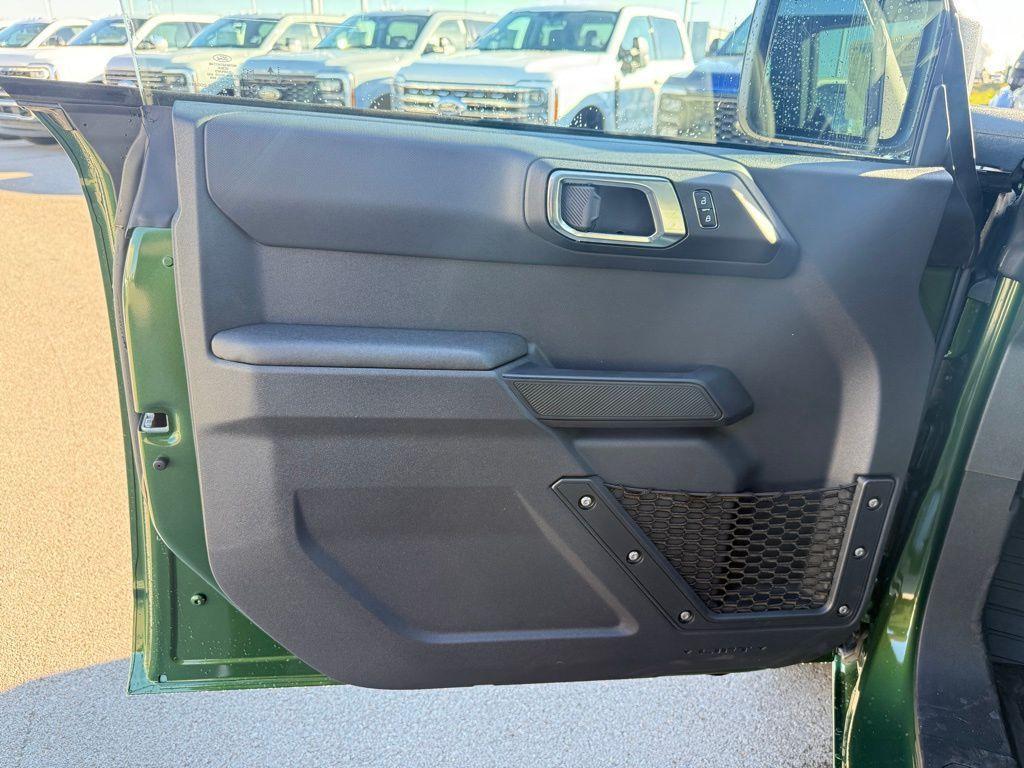 new 2025 Ford Bronco car, priced at $44,945
