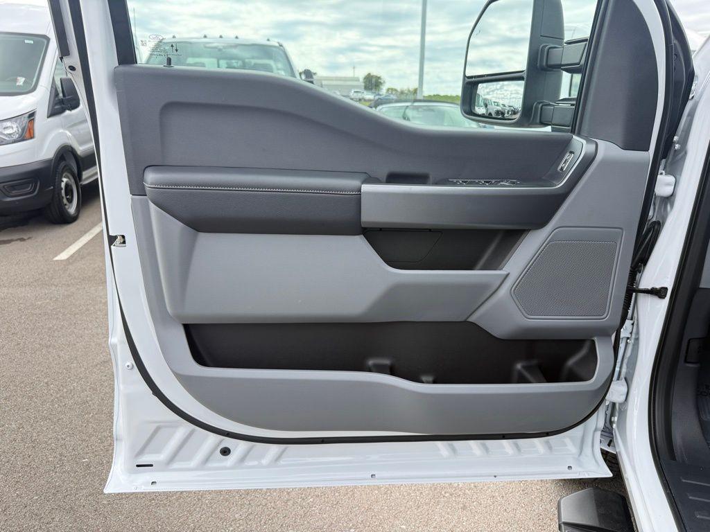 new 2026 Ford F-350 car, priced at $75,506