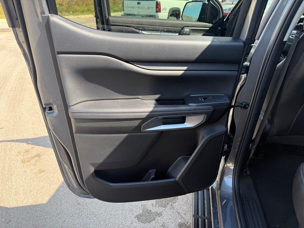 new 2025 Ford Ranger car, priced at $47,591