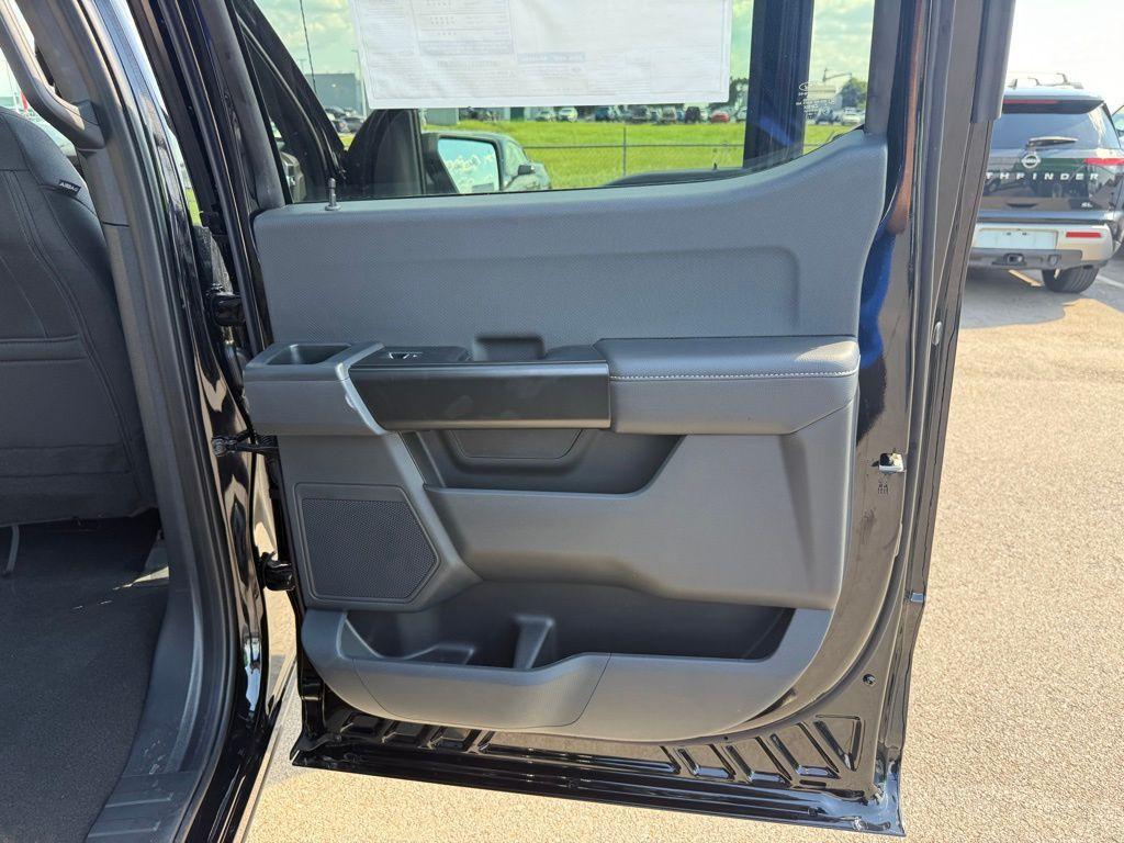 new 2025 Ford F-150 car, priced at $45,940