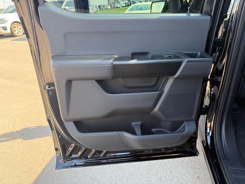 new 2025 Ford F-150 car, priced at $45,940