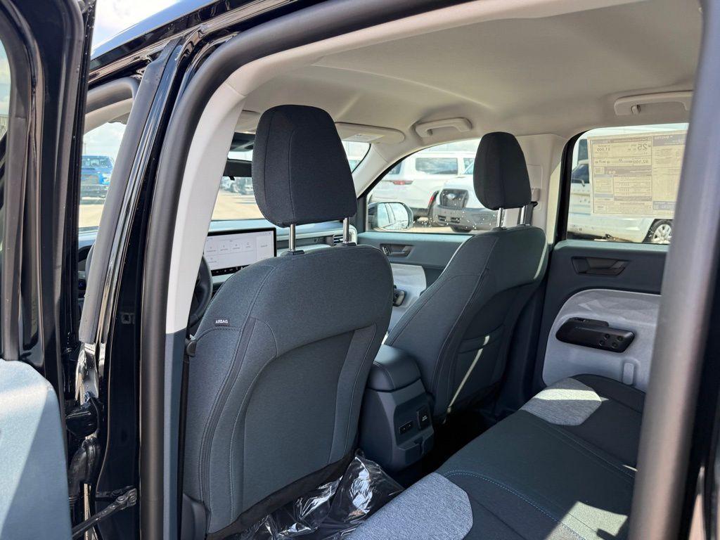 new 2025 Ford Maverick car, priced at $33,882