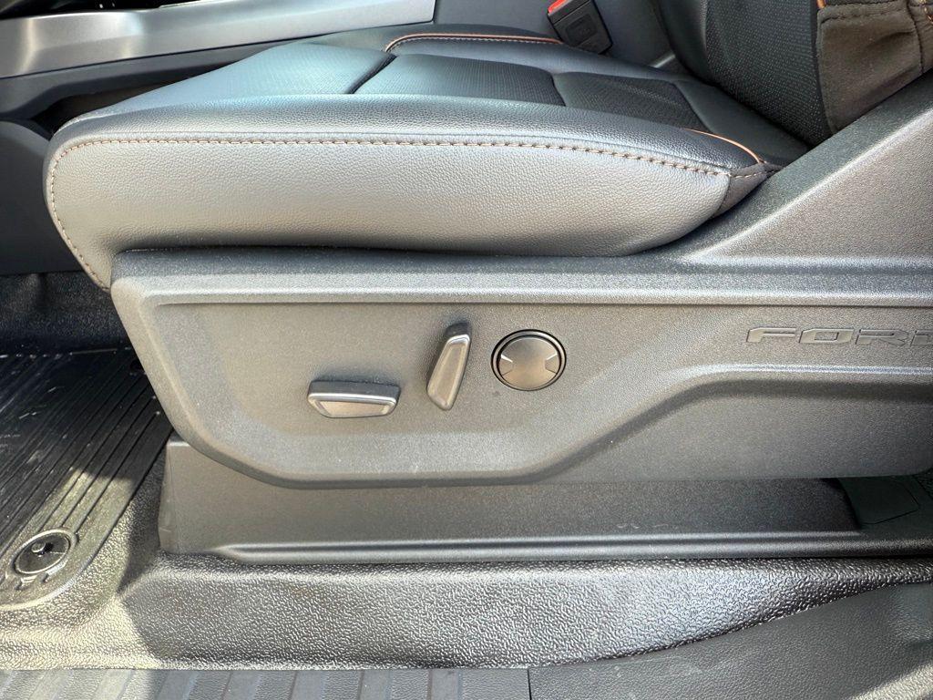 new 2025 Ford F-250 car, priced at $82,711